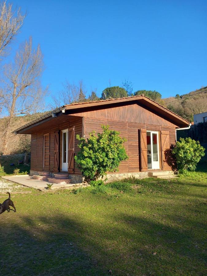Reynès Petit Chalet En Bois מראה חיצוני תמונה